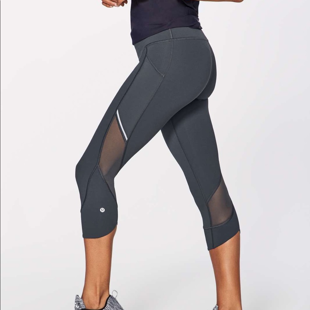 lululemon home stretch crop 19” luxtreme melanite grey 4